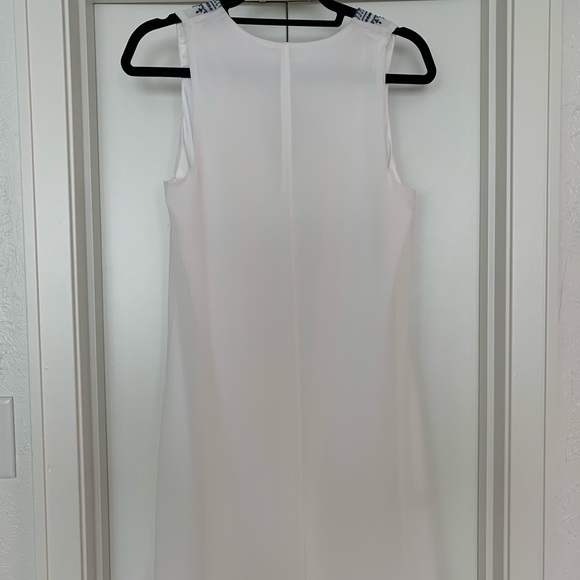 BCBG White with blue embroidery dress - Picture 2 of 5